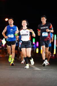 BIB: 43112, 44087
                            <button type="button" onclick="openModal(19807067)" class="btn btn-primary btn-sm float-right btn-popup" data-toggle="modal" data-target=".modal-high-quality">
                        <i class="fas fa-shopping-cart"></i> Add to Cart
                    </button>
                                            <button type="button" onclick="isThisMe(19807067, true)" class="btn btn-success btn-sm float-right btn-popup btn-isme hidden" data-toggle="tooltip" data-placement="bottom" title="นี่คือรูปของคุณใช่ไหม คลิกที่นี่เพื่อเอาเข้าอัลบั้ม">
                        <i class="fas fa-plus"></i> Add to album
                    </button>
                    <button type="button" onclick="isThisMe(19807067, false)" class="btn btn-warning btn-sm float-right btn-popup btn-isnotme hidden">
                        <i class="fas fa-ban"></i> Remove from album
                    </button>