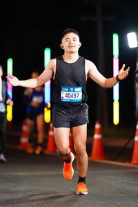 BIB: 40457
                            <button type="button" onclick="openModal(19788902)" class="btn btn-primary btn-sm float-right btn-popup" data-toggle="modal" data-target=".modal-high-quality">
                        <i class="fas fa-shopping-cart"></i> Add to Cart
                    </button>
                                            <button type="button" onclick="isThisMe(19788902, true)" class="btn btn-success btn-sm float-right btn-popup btn-isme hidden" data-toggle="tooltip" data-placement="bottom" title="นี่คือรูปของคุณใช่ไหม คลิกที่นี่เพื่อเอาเข้าอัลบั้ม">
                        <i class="fas fa-plus"></i> Add to album
                    </button>
                    <button type="button" onclick="isThisMe(19788902, false)" class="btn btn-warning btn-sm float-right btn-popup btn-isnotme hidden">
                        <i class="fas fa-ban"></i> Remove from album
                    </button>