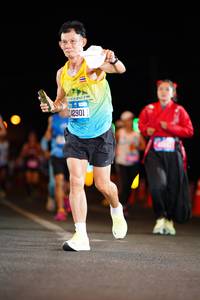 BIB: 1062
                            <button type="button" onclick="openModal(19869304)" class="btn btn-primary btn-sm float-right btn-popup" data-toggle="modal" data-target=".modal-high-quality">
                        <i class="fas fa-shopping-cart"></i> Add to Cart
                    </button>
                                            <button type="button" onclick="isThisMe(19869304, true)" class="btn btn-success btn-sm float-right btn-popup btn-isme hidden" data-toggle="tooltip" data-placement="bottom" title="นี่คือรูปของคุณใช่ไหม คลิกที่นี่เพื่อเอาเข้าอัลบั้ม">
                        <i class="fas fa-plus"></i> Add to album
                    </button>
                    <button type="button" onclick="isThisMe(19869304, false)" class="btn btn-warning btn-sm float-right btn-popup btn-isnotme hidden">
                        <i class="fas fa-ban"></i> Remove from album
                    </button>