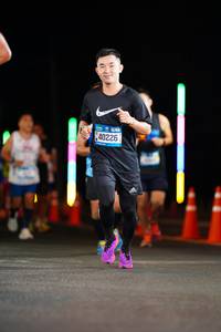 BIB: 40226
                            <button type="button" onclick="openModal(19942817)" class="btn btn-primary btn-sm float-right btn-popup" data-toggle="modal" data-target=".modal-high-quality">
                        <i class="fas fa-shopping-cart"></i> Add to Cart
                    </button>
                                            <button type="button" onclick="isThisMe(19942817, true)" class="btn btn-success btn-sm float-right btn-popup btn-isme hidden" data-toggle="tooltip" data-placement="bottom" title="นี่คือรูปของคุณใช่ไหม คลิกที่นี่เพื่อเอาเข้าอัลบั้ม">
                        <i class="fas fa-plus"></i> Add to album
                    </button>
                    <button type="button" onclick="isThisMe(19942817, false)" class="btn btn-warning btn-sm float-right btn-popup btn-isnotme hidden">
                        <i class="fas fa-ban"></i> Remove from album
                    </button>