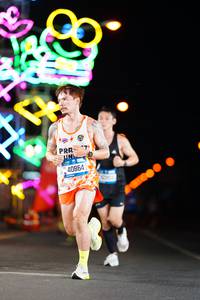 BIB: 424, 40864
                            <button type="button" onclick="openModal(19716726)" class="btn btn-primary btn-sm float-right btn-popup" data-toggle="modal" data-target=".modal-high-quality">
                        <i class="fas fa-shopping-cart"></i> Add to Cart
                    </button>
                                            <button type="button" onclick="isThisMe(19716726, true)" class="btn btn-success btn-sm float-right btn-popup btn-isme hidden" data-toggle="tooltip" data-placement="bottom" title="นี่คือรูปของคุณใช่ไหม คลิกที่นี่เพื่อเอาเข้าอัลบั้ม">
                        <i class="fas fa-plus"></i> Add to album
                    </button>
                    <button type="button" onclick="isThisMe(19716726, false)" class="btn btn-warning btn-sm float-right btn-popup btn-isnotme hidden">
                        <i class="fas fa-ban"></i> Remove from album
                    </button>