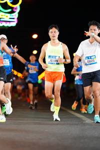 BIB: 066, 40929, 41625
                            <button type="button" onclick="openModal(19854424)" class="btn btn-primary btn-sm float-right btn-popup" data-toggle="modal" data-target=".modal-high-quality">
                        <i class="fas fa-shopping-cart"></i> Add to Cart
                    </button>
                                            <button type="button" onclick="isThisMe(19854424, true)" class="btn btn-success btn-sm float-right btn-popup btn-isme hidden" data-toggle="tooltip" data-placement="bottom" title="นี่คือรูปของคุณใช่ไหม คลิกที่นี่เพื่อเอาเข้าอัลบั้ม">
                        <i class="fas fa-plus"></i> Add to album
                    </button>
                    <button type="button" onclick="isThisMe(19854424, false)" class="btn btn-warning btn-sm float-right btn-popup btn-isnotme hidden">
                        <i class="fas fa-ban"></i> Remove from album
                    </button>