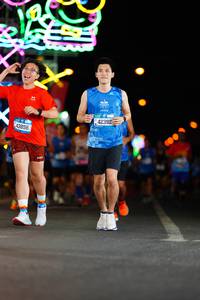 BIB: 43856, 141, 42392
                            <button type="button" onclick="openModal(19725615)" class="btn btn-primary btn-sm float-right btn-popup" data-toggle="modal" data-target=".modal-high-quality">
                        <i class="fas fa-shopping-cart"></i> Add to Cart
                    </button>
                                            <button type="button" onclick="isThisMe(19725615, true)" class="btn btn-success btn-sm float-right btn-popup btn-isme hidden" data-toggle="tooltip" data-placement="bottom" title="นี่คือรูปของคุณใช่ไหม คลิกที่นี่เพื่อเอาเข้าอัลบั้ม">
                        <i class="fas fa-plus"></i> Add to album
                    </button>
                    <button type="button" onclick="isThisMe(19725615, false)" class="btn btn-warning btn-sm float-right btn-popup btn-isnotme hidden">
                        <i class="fas fa-ban"></i> Remove from album
                    </button>