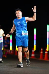 BIB: 42004
                            <button type="button" onclick="openModal(19715720)" class="btn btn-primary btn-sm float-right btn-popup" data-toggle="modal" data-target=".modal-high-quality">
                        <i class="fas fa-shopping-cart"></i> Add to Cart
                    </button>
                                            <button type="button" onclick="isThisMe(19715720, true)" class="btn btn-success btn-sm float-right btn-popup btn-isme hidden" data-toggle="tooltip" data-placement="bottom" title="นี่คือรูปของคุณใช่ไหม คลิกที่นี่เพื่อเอาเข้าอัลบั้ม">
                        <i class="fas fa-plus"></i> Add to album
                    </button>
                    <button type="button" onclick="isThisMe(19715720, false)" class="btn btn-warning btn-sm float-right btn-popup btn-isnotme hidden">
                        <i class="fas fa-ban"></i> Remove from album
                    </button>