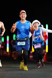 BIB: 42599, 45836
                            <button type="button" onclick="openModal(19731996)" class="btn btn-primary btn-sm float-right btn-popup" data-toggle="modal" data-target=".modal-high-quality">
                        <i class="fas fa-shopping-cart"></i> Add to Cart
                    </button>
                                            <button type="button" onclick="isThisMe(19731996, true)" class="btn btn-success btn-sm float-right btn-popup btn-isme hidden" data-toggle="tooltip" data-placement="bottom" title="นี่คือรูปของคุณใช่ไหม คลิกที่นี่เพื่อเอาเข้าอัลบั้ม">
                        <i class="fas fa-plus"></i> Add to album
                    </button>
                    <button type="button" onclick="isThisMe(19731996, false)" class="btn btn-warning btn-sm float-right btn-popup btn-isnotme hidden">
                        <i class="fas fa-ban"></i> Remove from album
                    </button>