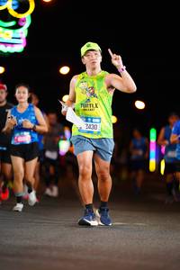 BIB: 2430
                            <button type="button" onclick="openModal(19716118)" class="btn btn-primary btn-sm float-right btn-popup" data-toggle="modal" data-target=".modal-high-quality">
                        <i class="fas fa-shopping-cart"></i> Add to Cart
                    </button>
                                            <button type="button" onclick="isThisMe(19716118, true)" class="btn btn-success btn-sm float-right btn-popup btn-isme hidden" data-toggle="tooltip" data-placement="bottom" title="นี่คือรูปของคุณใช่ไหม คลิกที่นี่เพื่อเอาเข้าอัลบั้ม">
                        <i class="fas fa-plus"></i> Add to album
                    </button>
                    <button type="button" onclick="isThisMe(19716118, false)" class="btn btn-warning btn-sm float-right btn-popup btn-isnotme hidden">
                        <i class="fas fa-ban"></i> Remove from album
                    </button>