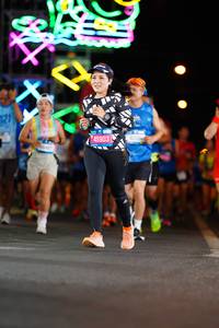 BIB: 121, 069
                            <button type="button" onclick="openModal(19739569)" class="btn btn-primary btn-sm float-right btn-popup" data-toggle="modal" data-target=".modal-high-quality">
                        <i class="fas fa-shopping-cart"></i> Add to Cart
                    </button>
                                            <button type="button" onclick="isThisMe(19739569, true)" class="btn btn-success btn-sm float-right btn-popup btn-isme hidden" data-toggle="tooltip" data-placement="bottom" title="นี่คือรูปของคุณใช่ไหม คลิกที่นี่เพื่อเอาเข้าอัลบั้ม">
                        <i class="fas fa-plus"></i> Add to album
                    </button>
                    <button type="button" onclick="isThisMe(19739569, false)" class="btn btn-warning btn-sm float-right btn-popup btn-isnotme hidden">
                        <i class="fas fa-ban"></i> Remove from album
                    </button>