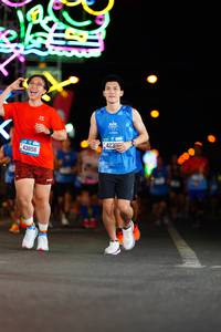 BIB: 43856, 423
                            <button type="button" onclick="openModal(19725633)" class="btn btn-primary btn-sm float-right btn-popup" data-toggle="modal" data-target=".modal-high-quality">
                        <i class="fas fa-shopping-cart"></i> Add to Cart
                    </button>
                                            <button type="button" onclick="isThisMe(19725633, true)" class="btn btn-success btn-sm float-right btn-popup btn-isme hidden" data-toggle="tooltip" data-placement="bottom" title="นี่คือรูปของคุณใช่ไหม คลิกที่นี่เพื่อเอาเข้าอัลบั้ม">
                        <i class="fas fa-plus"></i> Add to album
                    </button>
                    <button type="button" onclick="isThisMe(19725633, false)" class="btn btn-warning btn-sm float-right btn-popup btn-isnotme hidden">
                        <i class="fas fa-ban"></i> Remove from album
                    </button>