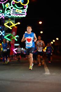 BIB: 42669
                            <button type="button" onclick="openModal(19886300)" class="btn btn-primary btn-sm float-right btn-popup" data-toggle="modal" data-target=".modal-high-quality">
                        <i class="fas fa-shopping-cart"></i> Add to Cart
                    </button>
                                            <button type="button" onclick="isThisMe(19886300, true)" class="btn btn-success btn-sm float-right btn-popup btn-isme hidden" data-toggle="tooltip" data-placement="bottom" title="นี่คือรูปของคุณใช่ไหม คลิกที่นี่เพื่อเอาเข้าอัลบั้ม">
                        <i class="fas fa-plus"></i> Add to album
                    </button>
                    <button type="button" onclick="isThisMe(19886300, false)" class="btn btn-warning btn-sm float-right btn-popup btn-isnotme hidden">
                        <i class="fas fa-ban"></i> Remove from album
                    </button>