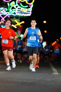 BIB: 43856, 1000, 42392
                            <button type="button" onclick="openModal(19725759)" class="btn btn-primary btn-sm float-right btn-popup" data-toggle="modal" data-target=".modal-high-quality">
                        <i class="fas fa-shopping-cart"></i> Add to Cart
                    </button>
                                            <button type="button" onclick="isThisMe(19725759, true)" class="btn btn-success btn-sm float-right btn-popup btn-isme hidden" data-toggle="tooltip" data-placement="bottom" title="นี่คือรูปของคุณใช่ไหม คลิกที่นี่เพื่อเอาเข้าอัลบั้ม">
                        <i class="fas fa-plus"></i> Add to album
                    </button>
                    <button type="button" onclick="isThisMe(19725759, false)" class="btn btn-warning btn-sm float-right btn-popup btn-isnotme hidden">
                        <i class="fas fa-ban"></i> Remove from album
                    </button>