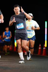 BIB: 43287, 79405
                            <button type="button" onclick="openModal(19740989)" class="btn btn-primary btn-sm float-right btn-popup" data-toggle="modal" data-target=".modal-high-quality">
                        <i class="fas fa-shopping-cart"></i> Add to Cart
                    </button>
                                            <button type="button" onclick="isThisMe(19740989, true)" class="btn btn-success btn-sm float-right btn-popup btn-isme hidden" data-toggle="tooltip" data-placement="bottom" title="นี่คือรูปของคุณใช่ไหม คลิกที่นี่เพื่อเอาเข้าอัลบั้ม">
                        <i class="fas fa-plus"></i> Add to album
                    </button>
                    <button type="button" onclick="isThisMe(19740989, false)" class="btn btn-warning btn-sm float-right btn-popup btn-isnotme hidden">
                        <i class="fas fa-ban"></i> Remove from album
                    </button>