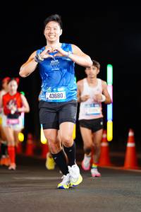 BIB: 011, 43680
                            <button type="button" onclick="openModal(19707249)" class="btn btn-primary btn-sm float-right btn-popup" data-toggle="modal" data-target=".modal-high-quality">
                        <i class="fas fa-shopping-cart"></i> Add to Cart
                    </button>
                                            <button type="button" onclick="isThisMe(19707249, true)" class="btn btn-success btn-sm float-right btn-popup btn-isme hidden" data-toggle="tooltip" data-placement="bottom" title="นี่คือรูปของคุณใช่ไหม คลิกที่นี่เพื่อเอาเข้าอัลบั้ม">
                        <i class="fas fa-plus"></i> Add to album
                    </button>
                    <button type="button" onclick="isThisMe(19707249, false)" class="btn btn-warning btn-sm float-right btn-popup btn-isnotme hidden">
                        <i class="fas fa-ban"></i> Remove from album
                    </button>