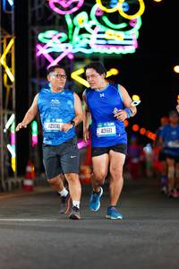 BIB: 42106, 43611
                            <button type="button" onclick="openModal(19925017)" class="btn btn-primary btn-sm float-right btn-popup" data-toggle="modal" data-target=".modal-high-quality">
                        <i class="fas fa-shopping-cart"></i> Add to Cart
                    </button>
                                            <button type="button" onclick="isThisMe(19925017, true)" class="btn btn-success btn-sm float-right btn-popup btn-isme hidden" data-toggle="tooltip" data-placement="bottom" title="นี่คือรูปของคุณใช่ไหม คลิกที่นี่เพื่อเอาเข้าอัลบั้ม">
                        <i class="fas fa-plus"></i> Add to album
                    </button>
                    <button type="button" onclick="isThisMe(19925017, false)" class="btn btn-warning btn-sm float-right btn-popup btn-isnotme hidden">
                        <i class="fas fa-ban"></i> Remove from album
                    </button>