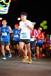 BIB: 43114, 42822
                            <button type="button" onclick="openModal(19709504)" class="btn btn-primary btn-sm float-right btn-popup" data-toggle="modal" data-target=".modal-high-quality">
                        <i class="fas fa-shopping-cart"></i> Add to Cart
                    </button>
                                            <button type="button" onclick="isThisMe(19709504, true)" class="btn btn-success btn-sm float-right btn-popup btn-isme hidden" data-toggle="tooltip" data-placement="bottom" title="นี่คือรูปของคุณใช่ไหม คลิกที่นี่เพื่อเอาเข้าอัลบั้ม">
                        <i class="fas fa-plus"></i> Add to album
                    </button>
                    <button type="button" onclick="isThisMe(19709504, false)" class="btn btn-warning btn-sm float-right btn-popup btn-isnotme hidden">
                        <i class="fas fa-ban"></i> Remove from album
                    </button>