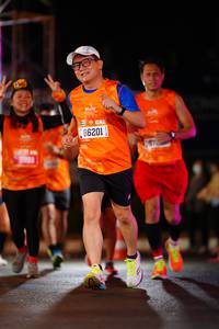 BIB: 5959, 86201, 100
                            <button type="button" onclick="openModal(20115534)" class="btn btn-primary btn-sm float-right btn-popup" data-toggle="modal" data-target=".modal-high-quality">
                        <i class="fas fa-shopping-cart"></i> Add to Cart
                    </button>
                                            <button type="button" onclick="isThisMe(20115534, true)" class="btn btn-success btn-sm float-right btn-popup btn-isme hidden" data-toggle="tooltip" data-placement="bottom" title="นี่คือรูปของคุณใช่ไหม คลิกที่นี่เพื่อเอาเข้าอัลบั้ม">
                        <i class="fas fa-plus"></i> Add to album
                    </button>
                    <button type="button" onclick="isThisMe(20115534, false)" class="btn btn-warning btn-sm float-right btn-popup btn-isnotme hidden">
                        <i class="fas fa-ban"></i> Remove from album
                    </button>