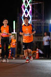 BIB: 400, 23851, 25292
                            <button type="button" onclick="openModal(20661356)" class="btn btn-primary btn-sm float-right btn-popup" data-toggle="modal" data-target=".modal-high-quality">
                        <i class="fas fa-shopping-cart"></i> Add to Cart
                    </button>
                                            <button type="button" onclick="isThisMe(20661356, true)" class="btn btn-success btn-sm float-right btn-popup btn-isme hidden" data-toggle="tooltip" data-placement="bottom" title="นี่คือรูปของคุณใช่ไหม คลิกที่นี่เพื่อเอาเข้าอัลบั้ม">
                        <i class="fas fa-plus"></i> Add to album
                    </button>
                    <button type="button" onclick="isThisMe(20661356, false)" class="btn btn-warning btn-sm float-right btn-popup btn-isnotme hidden">
                        <i class="fas fa-ban"></i> Remove from album
                    </button>