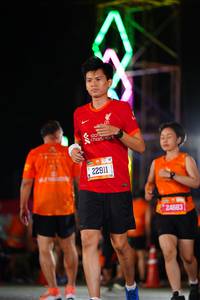 BIB: 22911, 24683
                            <button type="button" onclick="openModal(20561744)" class="btn btn-primary btn-sm float-right btn-popup" data-toggle="modal" data-target=".modal-high-quality">
                        <i class="fas fa-shopping-cart"></i> Add to Cart
                    </button>
                                            <button type="button" onclick="isThisMe(20561744, true)" class="btn btn-success btn-sm float-right btn-popup btn-isme hidden" data-toggle="tooltip" data-placement="bottom" title="นี่คือรูปของคุณใช่ไหม คลิกที่นี่เพื่อเอาเข้าอัลบั้ม">
                        <i class="fas fa-plus"></i> Add to album
                    </button>
                    <button type="button" onclick="isThisMe(20561744, false)" class="btn btn-warning btn-sm float-right btn-popup btn-isnotme hidden">
                        <i class="fas fa-ban"></i> Remove from album
                    </button>
