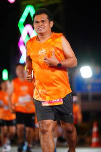 BIB: 2623
                            <button type="button" onclick="openModal(20602615)" class="btn btn-primary btn-sm float-right btn-popup" data-toggle="modal" data-target=".modal-high-quality">
                        <i class="fas fa-shopping-cart"></i> Add to Cart
                    </button>
                                            <button type="button" onclick="isThisMe(20602615, true)" class="btn btn-success btn-sm float-right btn-popup btn-isme hidden" data-toggle="tooltip" data-placement="bottom" title="นี่คือรูปของคุณใช่ไหม คลิกที่นี่เพื่อเอาเข้าอัลบั้ม">
                        <i class="fas fa-plus"></i> Add to album
                    </button>
                    <button type="button" onclick="isThisMe(20602615, false)" class="btn btn-warning btn-sm float-right btn-popup btn-isnotme hidden">
                        <i class="fas fa-ban"></i> Remove from album
                    </button>