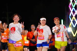 BIB: 24935, 25794, 27289, 25742
                            <button type="button" onclick="openModal(20621967)" class="btn btn-primary btn-sm float-right btn-popup" data-toggle="modal" data-target=".modal-high-quality">
                        <i class="fas fa-shopping-cart"></i> Add to Cart
                    </button>
                                            <button type="button" onclick="isThisMe(20621967, true)" class="btn btn-success btn-sm float-right btn-popup btn-isme hidden" data-toggle="tooltip" data-placement="bottom" title="นี่คือรูปของคุณใช่ไหม คลิกที่นี่เพื่อเอาเข้าอัลบั้ม">
                        <i class="fas fa-plus"></i> Add to album
                    </button>
                    <button type="button" onclick="isThisMe(20621967, false)" class="btn btn-warning btn-sm float-right btn-popup btn-isnotme hidden">
                        <i class="fas fa-ban"></i> Remove from album
                    </button>