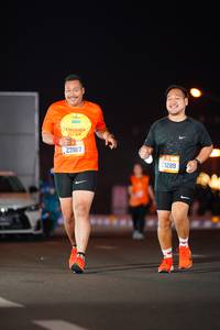 BIB: 211, 23987, 3289
                            <button type="button" onclick="openModal(20661056)" class="btn btn-primary btn-sm float-right btn-popup" data-toggle="modal" data-target=".modal-high-quality">
                        <i class="fas fa-shopping-cart"></i> Add to Cart
                    </button>
                                            <button type="button" onclick="isThisMe(20661056, true)" class="btn btn-success btn-sm float-right btn-popup btn-isme hidden" data-toggle="tooltip" data-placement="bottom" title="นี่คือรูปของคุณใช่ไหม คลิกที่นี่เพื่อเอาเข้าอัลบั้ม">
                        <i class="fas fa-plus"></i> Add to album
                    </button>
                    <button type="button" onclick="isThisMe(20661056, false)" class="btn btn-warning btn-sm float-right btn-popup btn-isnotme hidden">
                        <i class="fas fa-ban"></i> Remove from album
                    </button>