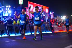 BIB: 41733, 66907
                            <button type="button" onclick="openModal(20686873)" class="btn btn-primary btn-sm float-right btn-popup" data-toggle="modal" data-target=".modal-high-quality">
                        <i class="fas fa-shopping-cart"></i> Add to Cart
                    </button>
                                            <button type="button" onclick="isThisMe(20686873, true)" class="btn btn-success btn-sm float-right btn-popup btn-isme hidden" data-toggle="tooltip" data-placement="bottom" title="นี่คือรูปของคุณใช่ไหม คลิกที่นี่เพื่อเอาเข้าอัลบั้ม">
                        <i class="fas fa-plus"></i> Add to album
                    </button>
                    <button type="button" onclick="isThisMe(20686873, false)" class="btn btn-warning btn-sm float-right btn-popup btn-isnotme hidden">
                        <i class="fas fa-ban"></i> Remove from album
                    </button>