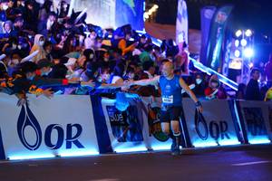 BIB: 4011, 44194
                            <button type="button" onclick="openModal(20673601)" class="btn btn-primary btn-sm float-right btn-popup" data-toggle="modal" data-target=".modal-high-quality">
                        <i class="fas fa-shopping-cart"></i> Add to Cart
                    </button>
                                            <button type="button" onclick="isThisMe(20673601, true)" class="btn btn-success btn-sm float-right btn-popup btn-isme hidden" data-toggle="tooltip" data-placement="bottom" title="นี่คือรูปของคุณใช่ไหม คลิกที่นี่เพื่อเอาเข้าอัลบั้ม">
                        <i class="fas fa-plus"></i> Add to album
                    </button>
                    <button type="button" onclick="isThisMe(20673601, false)" class="btn btn-warning btn-sm float-right btn-popup btn-isnotme hidden">
                        <i class="fas fa-ban"></i> Remove from album
                    </button>