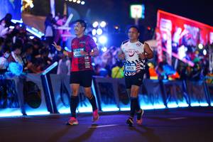 BIB: 140, 433
                            <button type="button" onclick="openModal(20703282)" class="btn btn-primary btn-sm float-right btn-popup" data-toggle="modal" data-target=".modal-high-quality">
                        <i class="fas fa-shopping-cart"></i> Add to Cart
                    </button>
                                            <button type="button" onclick="isThisMe(20703282, true)" class="btn btn-success btn-sm float-right btn-popup btn-isme hidden" data-toggle="tooltip" data-placement="bottom" title="นี่คือรูปของคุณใช่ไหม คลิกที่นี่เพื่อเอาเข้าอัลบั้ม">
                        <i class="fas fa-plus"></i> Add to album
                    </button>
                    <button type="button" onclick="isThisMe(20703282, false)" class="btn btn-warning btn-sm float-right btn-popup btn-isnotme hidden">
                        <i class="fas fa-ban"></i> Remove from album
                    </button>