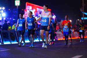 BIB: 41719, 43027
                            <button type="button" onclick="openModal(20668736)" class="btn btn-primary btn-sm float-right btn-popup" data-toggle="modal" data-target=".modal-high-quality">
                        <i class="fas fa-shopping-cart"></i> Add to Cart
                    </button>
                                            <button type="button" onclick="isThisMe(20668736, true)" class="btn btn-success btn-sm float-right btn-popup btn-isme hidden" data-toggle="tooltip" data-placement="bottom" title="นี่คือรูปของคุณใช่ไหม คลิกที่นี่เพื่อเอาเข้าอัลบั้ม">
                        <i class="fas fa-plus"></i> Add to album
                    </button>
                    <button type="button" onclick="isThisMe(20668736, false)" class="btn btn-warning btn-sm float-right btn-popup btn-isnotme hidden">
                        <i class="fas fa-ban"></i> Remove from album
                    </button>