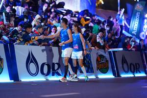 BIB: 15398
                            <button type="button" onclick="openModal(20671932)" class="btn btn-primary btn-sm float-right btn-popup" data-toggle="modal" data-target=".modal-high-quality">
                        <i class="fas fa-shopping-cart"></i> Add to Cart
                    </button>
                                            <button type="button" onclick="isThisMe(20671932, true)" class="btn btn-success btn-sm float-right btn-popup btn-isme hidden" data-toggle="tooltip" data-placement="bottom" title="นี่คือรูปของคุณใช่ไหม คลิกที่นี่เพื่อเอาเข้าอัลบั้ม">
                        <i class="fas fa-plus"></i> Add to album
                    </button>
                    <button type="button" onclick="isThisMe(20671932, false)" class="btn btn-warning btn-sm float-right btn-popup btn-isnotme hidden">
                        <i class="fas fa-ban"></i> Remove from album
                    </button>