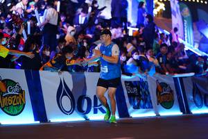 BIB: 0932, 605
                            <button type="button" onclick="openModal(20681848)" class="btn btn-primary btn-sm float-right btn-popup" data-toggle="modal" data-target=".modal-high-quality">
                        <i class="fas fa-shopping-cart"></i> Add to Cart
                    </button>
                                            <button type="button" onclick="isThisMe(20681848, true)" class="btn btn-success btn-sm float-right btn-popup btn-isme hidden" data-toggle="tooltip" data-placement="bottom" title="นี่คือรูปของคุณใช่ไหม คลิกที่นี่เพื่อเอาเข้าอัลบั้ม">
                        <i class="fas fa-plus"></i> Add to album
                    </button>
                    <button type="button" onclick="isThisMe(20681848, false)" class="btn btn-warning btn-sm float-right btn-popup btn-isnotme hidden">
                        <i class="fas fa-ban"></i> Remove from album
                    </button>