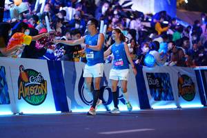 BIB: 613, 45398
                            <button type="button" onclick="openModal(20672368)" class="btn btn-primary btn-sm float-right btn-popup" data-toggle="modal" data-target=".modal-high-quality">
                        <i class="fas fa-shopping-cart"></i> Add to Cart
                    </button>
                                            <button type="button" onclick="isThisMe(20672368, true)" class="btn btn-success btn-sm float-right btn-popup btn-isme hidden" data-toggle="tooltip" data-placement="bottom" title="นี่คือรูปของคุณใช่ไหม คลิกที่นี่เพื่อเอาเข้าอัลบั้ม">
                        <i class="fas fa-plus"></i> Add to album
                    </button>
                    <button type="button" onclick="isThisMe(20672368, false)" class="btn btn-warning btn-sm float-right btn-popup btn-isnotme hidden">
                        <i class="fas fa-ban"></i> Remove from album
                    </button>