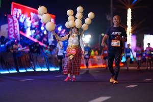 BIB: 80288, 22943
                            <button type="button" onclick="openModal(20648107)" class="btn btn-primary btn-sm float-right btn-popup" data-toggle="modal" data-target=".modal-high-quality">
                        <i class="fas fa-shopping-cart"></i> Add to Cart
                    </button>
                                            <button type="button" onclick="isThisMe(20648107, true)" class="btn btn-success btn-sm float-right btn-popup btn-isme hidden" data-toggle="tooltip" data-placement="bottom" title="นี่คือรูปของคุณใช่ไหม คลิกที่นี่เพื่อเอาเข้าอัลบั้ม">
                        <i class="fas fa-plus"></i> Add to album
                    </button>
                    <button type="button" onclick="isThisMe(20648107, false)" class="btn btn-warning btn-sm float-right btn-popup btn-isnotme hidden">
                        <i class="fas fa-ban"></i> Remove from album
                    </button>