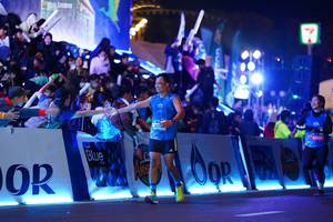 BIB: 4225
                            <button type="button" onclick="openModal(20704038)" class="btn btn-primary btn-sm float-right btn-popup" data-toggle="modal" data-target=".modal-high-quality">
                        <i class="fas fa-shopping-cart"></i> Add to Cart
                    </button>
                                            <button type="button" onclick="isThisMe(20704038, true)" class="btn btn-success btn-sm float-right btn-popup btn-isme hidden" data-toggle="tooltip" data-placement="bottom" title="นี่คือรูปของคุณใช่ไหม คลิกที่นี่เพื่อเอาเข้าอัลบั้ม">
                        <i class="fas fa-plus"></i> Add to album
                    </button>
                    <button type="button" onclick="isThisMe(20704038, false)" class="btn btn-warning btn-sm float-right btn-popup btn-isnotme hidden">
                        <i class="fas fa-ban"></i> Remove from album
                    </button>