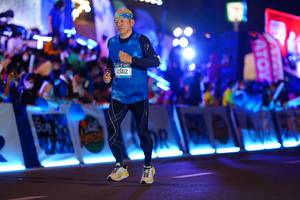 BIB: 43412
                            <button type="button" onclick="openModal(20678570)" class="btn btn-primary btn-sm float-right btn-popup" data-toggle="modal" data-target=".modal-high-quality">
                        <i class="fas fa-shopping-cart"></i> Add to Cart
                    </button>
                                            <button type="button" onclick="isThisMe(20678570, true)" class="btn btn-success btn-sm float-right btn-popup btn-isme hidden" data-toggle="tooltip" data-placement="bottom" title="นี่คือรูปของคุณใช่ไหม คลิกที่นี่เพื่อเอาเข้าอัลบั้ม">
                        <i class="fas fa-plus"></i> Add to album
                    </button>
                    <button type="button" onclick="isThisMe(20678570, false)" class="btn btn-warning btn-sm float-right btn-popup btn-isnotme hidden">
                        <i class="fas fa-ban"></i> Remove from album
                    </button>