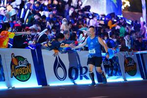 BIB: 44194
                            <button type="button" onclick="openModal(20674345)" class="btn btn-primary btn-sm float-right btn-popup" data-toggle="modal" data-target=".modal-high-quality">
                        <i class="fas fa-shopping-cart"></i> Add to Cart
                    </button>
                                            <button type="button" onclick="isThisMe(20674345, true)" class="btn btn-success btn-sm float-right btn-popup btn-isme hidden" data-toggle="tooltip" data-placement="bottom" title="นี่คือรูปของคุณใช่ไหม คลิกที่นี่เพื่อเอาเข้าอัลบั้ม">
                        <i class="fas fa-plus"></i> Add to album
                    </button>
                    <button type="button" onclick="isThisMe(20674345, false)" class="btn btn-warning btn-sm float-right btn-popup btn-isnotme hidden">
                        <i class="fas fa-ban"></i> Remove from album
                    </button>