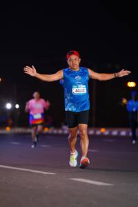 BIB: 125, 7300, 44042
                            <button type="button" onclick="openModal(20512792)" class="btn btn-primary btn-sm float-right btn-popup" data-toggle="modal" data-target=".modal-high-quality">
                        <i class="fas fa-shopping-cart"></i> Add to Cart
                    </button>
                                            <button type="button" onclick="isThisMe(20512792, true)" class="btn btn-success btn-sm float-right btn-popup btn-isme hidden" data-toggle="tooltip" data-placement="bottom" title="นี่คือรูปของคุณใช่ไหม คลิกที่นี่เพื่อเอาเข้าอัลบั้ม">
                        <i class="fas fa-plus"></i> Add to album
                    </button>
                    <button type="button" onclick="isThisMe(20512792, false)" class="btn btn-warning btn-sm float-right btn-popup btn-isnotme hidden">
                        <i class="fas fa-ban"></i> Remove from album
                    </button>