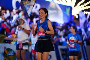 BIB: 268
                            <button type="button" onclick="openModal(19669357)" class="btn btn-primary btn-sm float-right btn-popup" data-toggle="modal" data-target=".modal-high-quality">
                        <i class="fas fa-shopping-cart"></i> Add to Cart
                    </button>
                                            <button type="button" onclick="isThisMe(19669357, true)" class="btn btn-success btn-sm float-right btn-popup btn-isme hidden" data-toggle="tooltip" data-placement="bottom" title="นี่คือรูปของคุณใช่ไหม คลิกที่นี่เพื่อเอาเข้าอัลบั้ม">
                        <i class="fas fa-plus"></i> Add to album
                    </button>
                    <button type="button" onclick="isThisMe(19669357, false)" class="btn btn-warning btn-sm float-right btn-popup btn-isnotme hidden">
                        <i class="fas fa-ban"></i> Remove from album
                    </button>