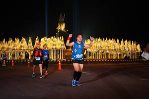 BIB: 142751
                            <button type="button" onclick="openModal(21077627)" class="btn btn-primary btn-sm float-right btn-popup" data-toggle="modal" data-target=".modal-high-quality">
                        <i class="fas fa-shopping-cart"></i> Add to Cart
                    </button>
                                            <button type="button" onclick="isThisMe(21077627, true)" class="btn btn-success btn-sm float-right btn-popup btn-isme hidden" data-toggle="tooltip" data-placement="bottom" title="นี่คือรูปของคุณใช่ไหม คลิกที่นี่เพื่อเอาเข้าอัลบั้ม">
                        <i class="fas fa-plus"></i> Add to album
                    </button>
                    <button type="button" onclick="isThisMe(21077627, false)" class="btn btn-warning btn-sm float-right btn-popup btn-isnotme hidden">
                        <i class="fas fa-ban"></i> Remove from album
                    </button>