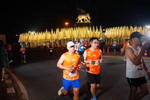 BIB: 22077, 76255, 412
                            <button type="button" onclick="openModal(20352601)" class="btn btn-primary btn-sm float-right btn-popup" data-toggle="modal" data-target=".modal-high-quality">
                        <i class="fas fa-shopping-cart"></i> Add to Cart
                    </button>
                                            <button type="button" onclick="isThisMe(20352601, true)" class="btn btn-success btn-sm float-right btn-popup btn-isme hidden" data-toggle="tooltip" data-placement="bottom" title="นี่คือรูปของคุณใช่ไหม คลิกที่นี่เพื่อเอาเข้าอัลบั้ม">
                        <i class="fas fa-plus"></i> Add to album
                    </button>
                    <button type="button" onclick="isThisMe(20352601, false)" class="btn btn-warning btn-sm float-right btn-popup btn-isnotme hidden">
                        <i class="fas fa-ban"></i> Remove from album
                    </button>