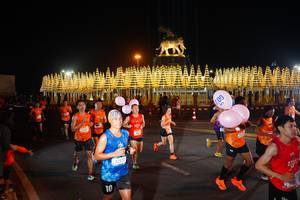 BIB: 42937, 200
                            <button type="button" onclick="openModal(20195086)" class="btn btn-primary btn-sm float-right btn-popup" data-toggle="modal" data-target=".modal-high-quality">
                        <i class="fas fa-shopping-cart"></i> Add to Cart
                    </button>
                                            <button type="button" onclick="isThisMe(20195086, true)" class="btn btn-success btn-sm float-right btn-popup btn-isme hidden" data-toggle="tooltip" data-placement="bottom" title="นี่คือรูปของคุณใช่ไหม คลิกที่นี่เพื่อเอาเข้าอัลบั้ม">
                        <i class="fas fa-plus"></i> Add to album
                    </button>
                    <button type="button" onclick="isThisMe(20195086, false)" class="btn btn-warning btn-sm float-right btn-popup btn-isnotme hidden">
                        <i class="fas fa-ban"></i> Remove from album
                    </button>