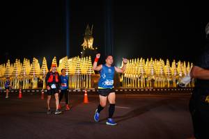 BIB: 142750
                            <button type="button" onclick="openModal(21077539)" class="btn btn-primary btn-sm float-right btn-popup" data-toggle="modal" data-target=".modal-high-quality">
                        <i class="fas fa-shopping-cart"></i> Add to Cart
                    </button>
                                            <button type="button" onclick="isThisMe(21077539, true)" class="btn btn-success btn-sm float-right btn-popup btn-isme hidden" data-toggle="tooltip" data-placement="bottom" title="นี่คือรูปของคุณใช่ไหม คลิกที่นี่เพื่อเอาเข้าอัลบั้ม">
                        <i class="fas fa-plus"></i> Add to album
                    </button>
                    <button type="button" onclick="isThisMe(21077539, false)" class="btn btn-warning btn-sm float-right btn-popup btn-isnotme hidden">
                        <i class="fas fa-ban"></i> Remove from album
                    </button>