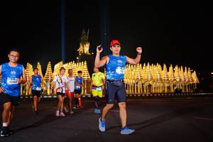 BIB: 80404
                            <button type="button" onclick="openModal(21081324)" class="btn btn-primary btn-sm float-right btn-popup" data-toggle="modal" data-target=".modal-high-quality">
                        <i class="fas fa-shopping-cart"></i> Add to Cart
                    </button>
                                            <button type="button" onclick="isThisMe(21081324, true)" class="btn btn-success btn-sm float-right btn-popup btn-isme hidden" data-toggle="tooltip" data-placement="bottom" title="นี่คือรูปของคุณใช่ไหม คลิกที่นี่เพื่อเอาเข้าอัลบั้ม">
                        <i class="fas fa-plus"></i> Add to album
                    </button>
                    <button type="button" onclick="isThisMe(21081324, false)" class="btn btn-warning btn-sm float-right btn-popup btn-isnotme hidden">
                        <i class="fas fa-ban"></i> Remove from album
                    </button>