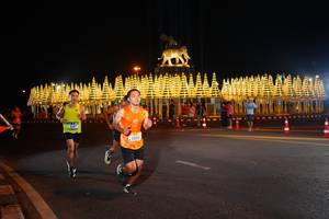 BIB: 21223
                            <button type="button" onclick="openModal(20225878)" class="btn btn-primary btn-sm float-right btn-popup" data-toggle="modal" data-target=".modal-high-quality">
                        <i class="fas fa-shopping-cart"></i> Add to Cart
                    </button>
                                            <button type="button" onclick="isThisMe(20225878, true)" class="btn btn-success btn-sm float-right btn-popup btn-isme hidden" data-toggle="tooltip" data-placement="bottom" title="นี่คือรูปของคุณใช่ไหม คลิกที่นี่เพื่อเอาเข้าอัลบั้ม">
                        <i class="fas fa-plus"></i> Add to album
                    </button>
                    <button type="button" onclick="isThisMe(20225878, false)" class="btn btn-warning btn-sm float-right btn-popup btn-isnotme hidden">
                        <i class="fas fa-ban"></i> Remove from album
                    </button>