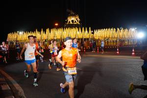 BIB: 201, 21908
                            <button type="button" onclick="openModal(20340245)" class="btn btn-primary btn-sm float-right btn-popup" data-toggle="modal" data-target=".modal-high-quality">
                        <i class="fas fa-shopping-cart"></i> Add to Cart
                    </button>
                                            <button type="button" onclick="isThisMe(20340245, true)" class="btn btn-success btn-sm float-right btn-popup btn-isme hidden" data-toggle="tooltip" data-placement="bottom" title="นี่คือรูปของคุณใช่ไหม คลิกที่นี่เพื่อเอาเข้าอัลบั้ม">
                        <i class="fas fa-plus"></i> Add to album
                    </button>
                    <button type="button" onclick="isThisMe(20340245, false)" class="btn btn-warning btn-sm float-right btn-popup btn-isnotme hidden">
                        <i class="fas fa-ban"></i> Remove from album
                    </button>