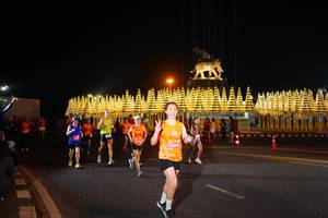 BIB: 2554, 0701
                            <button type="button" onclick="openModal(20459868)" class="btn btn-primary btn-sm float-right btn-popup" data-toggle="modal" data-target=".modal-high-quality">
                        <i class="fas fa-shopping-cart"></i> Add to Cart
                    </button>
                                            <button type="button" onclick="isThisMe(20459868, true)" class="btn btn-success btn-sm float-right btn-popup btn-isme hidden" data-toggle="tooltip" data-placement="bottom" title="นี่คือรูปของคุณใช่ไหม คลิกที่นี่เพื่อเอาเข้าอัลบั้ม">
                        <i class="fas fa-plus"></i> Add to album
                    </button>
                    <button type="button" onclick="isThisMe(20459868, false)" class="btn btn-warning btn-sm float-right btn-popup btn-isnotme hidden">
                        <i class="fas fa-ban"></i> Remove from album
                    </button>