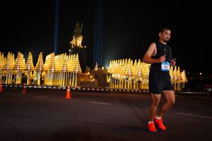 BIB: 402
                            <button type="button" onclick="openModal(21069427)" class="btn btn-primary btn-sm float-right btn-popup" data-toggle="modal" data-target=".modal-high-quality">
                        <i class="fas fa-shopping-cart"></i> Add to Cart
                    </button>
                                            <button type="button" onclick="isThisMe(21069427, true)" class="btn btn-success btn-sm float-right btn-popup btn-isme hidden" data-toggle="tooltip" data-placement="bottom" title="นี่คือรูปของคุณใช่ไหม คลิกที่นี่เพื่อเอาเข้าอัลบั้ม">
                        <i class="fas fa-plus"></i> Add to album
                    </button>
                    <button type="button" onclick="isThisMe(21069427, false)" class="btn btn-warning btn-sm float-right btn-popup btn-isnotme hidden">
                        <i class="fas fa-ban"></i> Remove from album
                    </button>