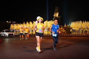 BIB: 273
                            <button type="button" onclick="openModal(21085413)" class="btn btn-primary btn-sm float-right btn-popup" data-toggle="modal" data-target=".modal-high-quality">
                        <i class="fas fa-shopping-cart"></i> Add to Cart
                    </button>
                                            <button type="button" onclick="isThisMe(21085413, true)" class="btn btn-success btn-sm float-right btn-popup btn-isme hidden" data-toggle="tooltip" data-placement="bottom" title="นี่คือรูปของคุณใช่ไหม คลิกที่นี่เพื่อเอาเข้าอัลบั้ม">
                        <i class="fas fa-plus"></i> Add to album
                    </button>
                    <button type="button" onclick="isThisMe(21085413, false)" class="btn btn-warning btn-sm float-right btn-popup btn-isnotme hidden">
                        <i class="fas fa-ban"></i> Remove from album
                    </button>