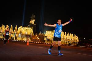 BIB: 4250
                            <button type="button" onclick="openModal(21066975)" class="btn btn-primary btn-sm float-right btn-popup" data-toggle="modal" data-target=".modal-high-quality">
                        <i class="fas fa-shopping-cart"></i> Add to Cart
                    </button>
                                            <button type="button" onclick="isThisMe(21066975, true)" class="btn btn-success btn-sm float-right btn-popup btn-isme hidden" data-toggle="tooltip" data-placement="bottom" title="นี่คือรูปของคุณใช่ไหม คลิกที่นี่เพื่อเอาเข้าอัลบั้ม">
                        <i class="fas fa-plus"></i> Add to album
                    </button>
                    <button type="button" onclick="isThisMe(21066975, false)" class="btn btn-warning btn-sm float-right btn-popup btn-isnotme hidden">
                        <i class="fas fa-ban"></i> Remove from album
                    </button>