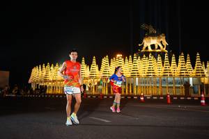 BIB: 62402
                            <button type="button" onclick="openModal(21119022)" class="btn btn-primary btn-sm float-right btn-popup" data-toggle="modal" data-target=".modal-high-quality">
                        <i class="fas fa-shopping-cart"></i> Add to Cart
                    </button>
                                            <button type="button" onclick="isThisMe(21119022, true)" class="btn btn-success btn-sm float-right btn-popup btn-isme hidden" data-toggle="tooltip" data-placement="bottom" title="นี่คือรูปของคุณใช่ไหม คลิกที่นี่เพื่อเอาเข้าอัลบั้ม">
                        <i class="fas fa-plus"></i> Add to album
                    </button>
                    <button type="button" onclick="isThisMe(21119022, false)" class="btn btn-warning btn-sm float-right btn-popup btn-isnotme hidden">
                        <i class="fas fa-ban"></i> Remove from album
                    </button>
