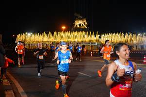 BIB: 41260, 24856
                            <button type="button" onclick="openModal(20203586)" class="btn btn-primary btn-sm float-right btn-popup" data-toggle="modal" data-target=".modal-high-quality">
                        <i class="fas fa-shopping-cart"></i> Add to Cart
                    </button>
                                            <button type="button" onclick="isThisMe(20203586, true)" class="btn btn-success btn-sm float-right btn-popup btn-isme hidden" data-toggle="tooltip" data-placement="bottom" title="นี่คือรูปของคุณใช่ไหม คลิกที่นี่เพื่อเอาเข้าอัลบั้ม">
                        <i class="fas fa-plus"></i> Add to album
                    </button>
                    <button type="button" onclick="isThisMe(20203586, false)" class="btn btn-warning btn-sm float-right btn-popup btn-isnotme hidden">
                        <i class="fas fa-ban"></i> Remove from album
                    </button>